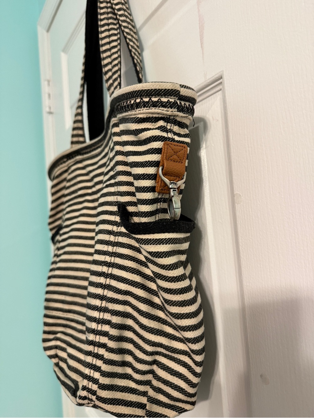Thirty-One Retro Metro Tote Bag in Black & White Twill Stripe